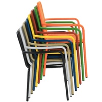 Table de bar carrée moderne en aluminium pour l'extérieur et chaises empilables pour hôtels et écoles