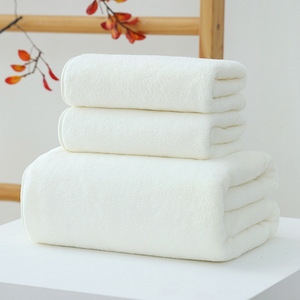 Coral Fleece <b>Bath</b> <b>Towels</b> <b>Set</b> Gray Solid Color Rectangle Quick Dry Absorbent Home Use 100D Material - Product Image 4