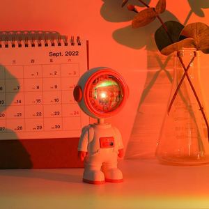 Astronaut Sunset Lamp Projector <b>Light</b>: 7 Colors Mode & Built-in Battery <b>Lights</b> Color Changing <b>Rainbow</b> Sunlight Lamp - Product Image 4