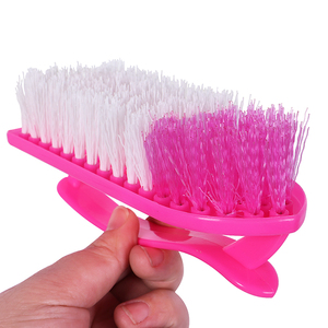 Venta al por mayor de cepillos de limpieza de mascotas para baño de coche y hogar caja de lavado de alfombras de diseño manual de plástico Herramientas de limpieza embaladas - Product Image 3