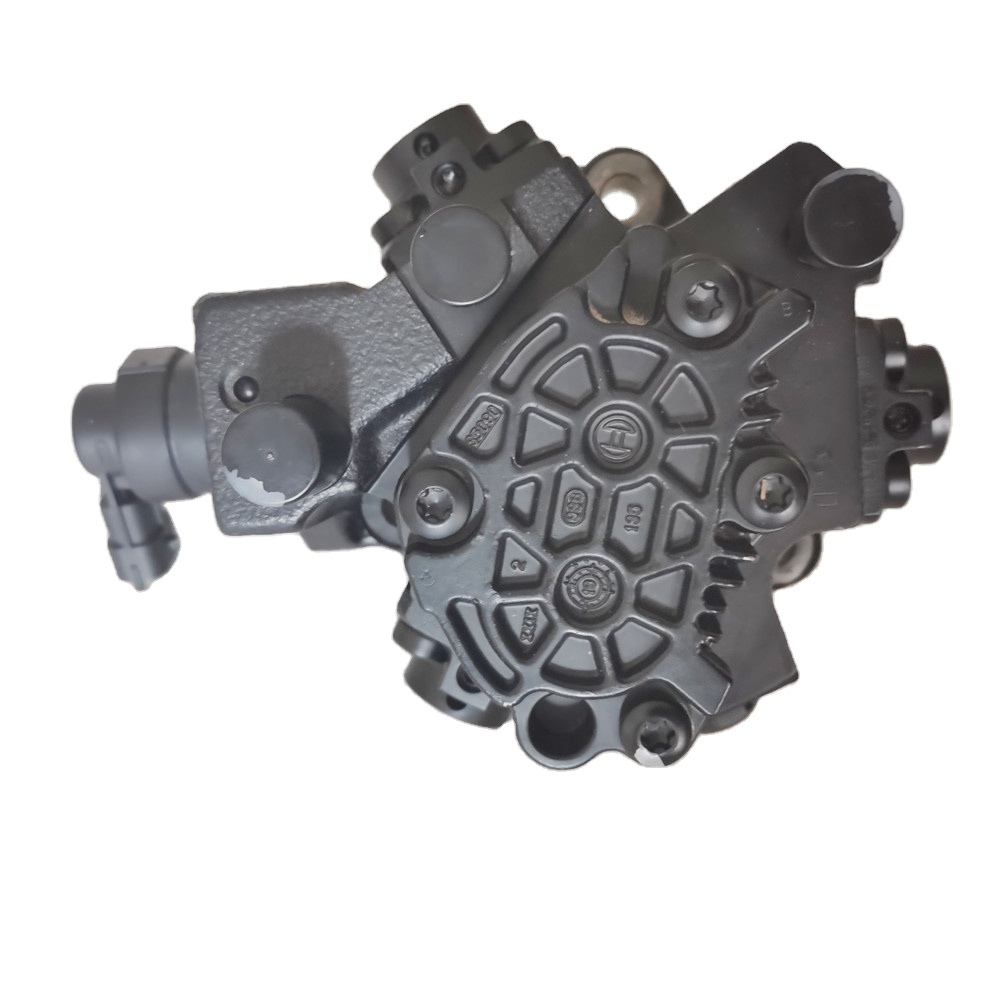 auto engine parts diesel pump 0445010195 A6700VZ20D  for Nissan Cabstar ZD30DDTI F24  common rail pump 0445010195 A6700VZ20A