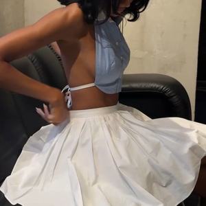 Top Corto de Moda 2026 con Cuello Halter y Botones, Azul a Rayas, Espalda Descubierta, Sin Mangas - Product Image 2