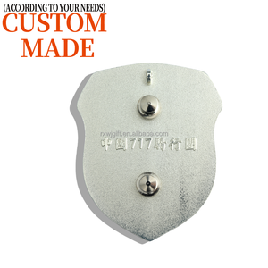 Distintivo in metallo con Logo personalizzato e Design gratuito in stile moderno in lega di zinco Souvenir in metallo artigianale con tecnica di fusione in metallo distintivi - Product Image 2