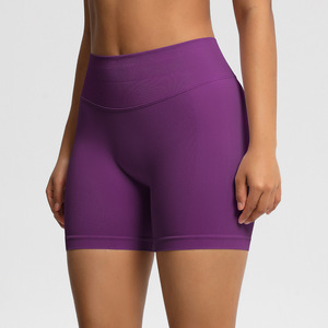 Shorts de sport côtelés sans couture pour femmes, 3 pouces, dos en V, effet push-up, sans démarcation, séchage rapide, pour usage quotidien, décontracté, sport ou cyclisme, OEM ODM - Product Image 4