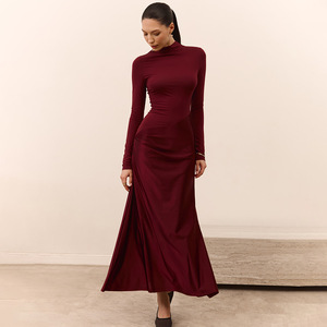 Robe midi moulante à col montant et manches longues pour femme avec fente, taille naturelle, confortable pour les loisirs - Product Image 1