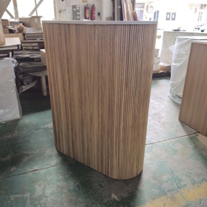 Nouvelle conception de chariot de salon de beauté portable en MDF avec plateau en verre, station de travail pour coiffeur, avec support pour sèche-cheveux - Product Image 6