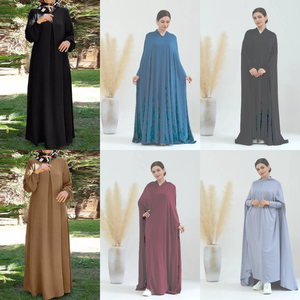 ชุดเดรสยาวพิมพ์ลายแฟชั่นสำหรับผู้หญิงมุสลิม คอวี แขนยาว เสื้อผ้าแบบดั้งเดิมของอาหรับและมาเลย์ เสื้อผ้าผู้หญิง - Product Image 6