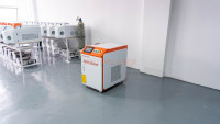 Dispositif Lazer léger MAX 1000W 2000W 3000W à haute efficacité pour la machine de nettoyage Laser CW d'enlèvement de peinture de rouille en métal industriel