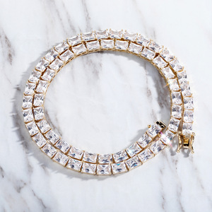 สร้อยข้อมือสี่เหลี่ยมแบบยุโรปอเมริกัน สร้อยคอฮิปฮอป สร้อยเทนนิส ดีไซน์เฉพาะตัวสำหรับทุกเพศ - Product Image 1