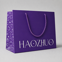 Sac cadeau en papier artistique personnalisé avec logo, sac de shopping en carton recyclable pour l'emballage de cosmétiques, de maquillage et de vêtements