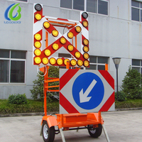 Semáforo Solar Móvil con Flecha Direccional y Remolque, Pantalla LED Plegable, Tablero de Flechas, Hecho en China