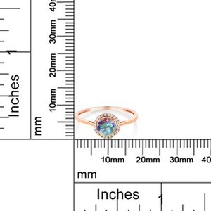 แหวนหมั้นประดับพลอยทรงกลมชุบทองคำขาว 14K ประดับด้วยเมอร์คิวรี มิสติก โทแพซ และเพชร CZ สีขาว - Product Image 4