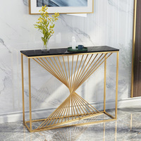 Table console dorée moderne, mobilier de hall d'entrée de luxe léger nordique, table d'appoint mince pour couloir, tables d'appoint de canapé à structure métallique