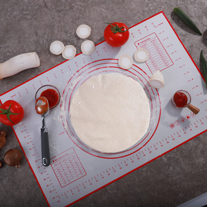 Set di Pala per <span class=keywords><strong>Pizza</strong></span> in Metallo da 12 Pollici con Manico Pieghevole in Legno, Opzione Logo Personalizzato, Spatola per <span class=keywords><strong>Pizza</strong></span>, Taglierina, Tappetino/Guanti, Direttamente dalla Fabbrica - Product Image 5