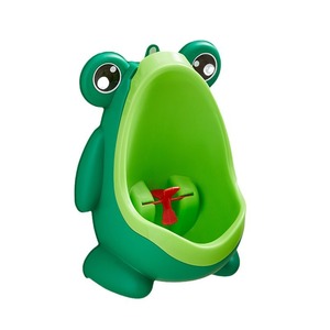 Urinoir en forme de grenouille pour l'apprentissage de la propreté des tout-petits avec cible, options de couleurs vert, bleu, noir, en matériau PP - Product Image 5