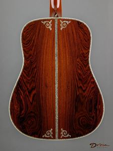 Chitarra Acustica D50 in Legno Massello Lavorata a Mano - Product Image 2