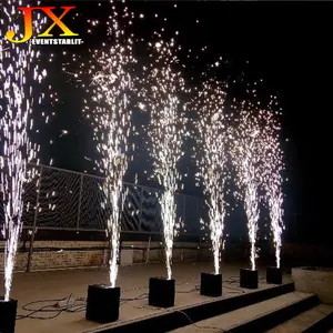 Macchina fredda Sparkler 600w polvere di titanio macchina per fuochi d'artificio a freddo fase di nozze per interni Dmx telecomando decorazione per DJ