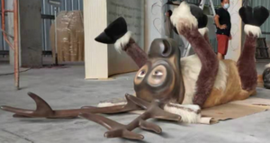 Reno Decoración navideña Diseño de fibra de vidrio Decoración navideña Reno Decoración navideña y Año Nuevo Decoración - Product Image 4