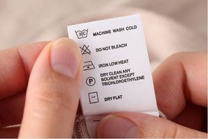 Étiquettes en tissu imprimées pour vêtements |   Étiquettes de vêtements personnalisées |   Noms de marques privées |   Écologique et lavable |   Logos personnalisés - Product Image 4