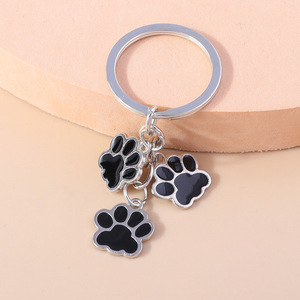 Empreintes de pattes de chien créatives porte-clés en métal de dessin animé accessoire mignon à trois empreintes - Product Image 5
