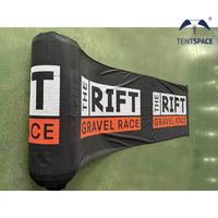 Tentspace taille personnalisée maille imperméable bannière publicitaire équipement de salon-bannière de médias sociaux pour les marques sponsorisées événement