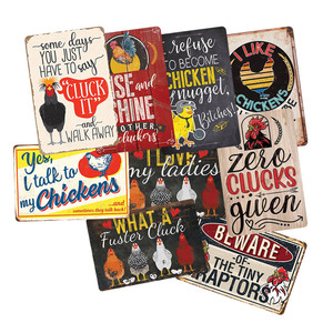 Letrero Metálico Vintage HOT CHICKS INSIDE, Decoración de Pared para Jardín, Interior y Exterior, Letrero de Lata con Gallinas Divertidas, Letrero de Pared Estilo Granja - Product Image 1