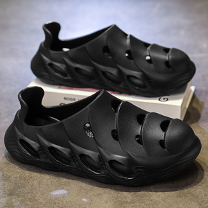 Chaussons pour hommes adultes, sabots de jardin en EVA, respirants, confortables, style tendance, semelle souple, semelle intérieure tendance, chaussures légères d'été, couleurs mélangées - Product Image 4