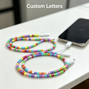 Câble de charge personnalisé avec lettres en perles, câble de données USB avec nom personnalisé, cordon de chargeur de téléphone fait main, cadeau promotionnel - Product Image 1