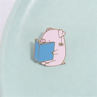 Niedliche Rosa Lesende Schweinchen Emaille-Anstecknadeln UV-Druck Gegossene Cartoon-Buch-Tier-Broschen Chinesisches Neujahr Vatertag Großhandel