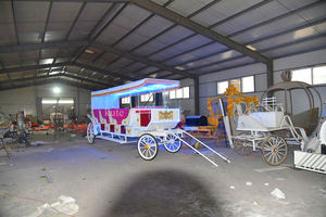 Charrette de mariage personnalisée à chevaux, chariot de tourisme, calèche royale électrique à chevaux à vendre - Product Image 6