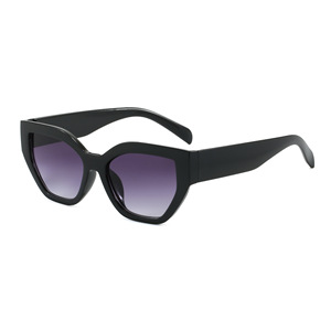 Nouvelles Lunettes de Soleil Irrégulières 2026 pour Femmes, Tendance Européenne et Américaine, Lunettes Transfrontalières, Style Urbain Rétro Minimaliste - Product Image 3