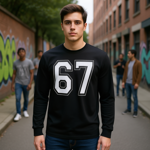 T-shirt à manches longues 67 Number Six Seven Gen Alpha Slang Design col rond noir - Product Image 3