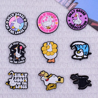 Broche en PVC souple à motif d'oie de dessin animé mignonne, motif transfrontalier, pour accessoires de bijoux DIY, modèle unisexe