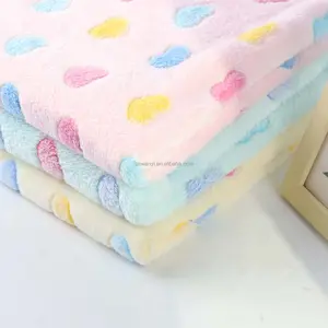 Harga murah kualitas tinggi 100% poliester baju tidur cetakan Super lembut kain bulu flanel untuk selimut penggunaan rumah sepatu sofa