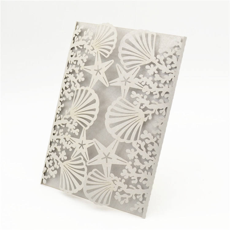 Perle argentée légère