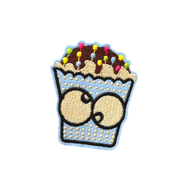 Factory Cheap Price Custom Design Embroidery Patches Iron on Embroidered Badges Animal Patch Iron on Patch for Kids Custom