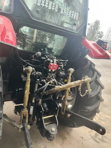 40HP 60HP 80HP prend en charge une large gamme d'outils petit tracteur avec tracteur à bas prix - Product Image 2