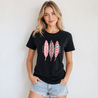 T-shirt graphique noir à plumes pour femme, 100 % coton, manches courtes, col rond, imprimé ethnique vintage, coupe décontractée d'été