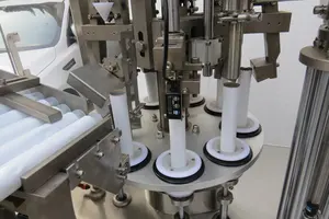 Machine se pliante remplissante automatique de tube en aluminium en métal pour la colle adhésive de pâte d'onguent