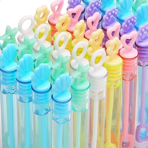 Set di Mini bacchette a bolle da 30 pezzi 6 stili e 6 colori fantastici giocattoli per esterni e interni per bambini bomboniere per feste - Product Image 1