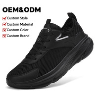 Chaussures de course respirantes en mesh pour hommes avec semelles épaisses et design léger. Sneakers slim pour hommes, style été