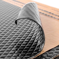Tapis d'Isolation Thermique et Phonique pour Voiture, Matériau Insonorisant Automobile pour Capot, Plafond et Portes