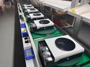 Contrôleur de charge solaire hybride 6KW 12000VA 60-450VDC 27A pour batterie 48V avec écran tactile 4.3" et Wi-Fi pour système solaire VM IV 6K Hybr - Product Image 6