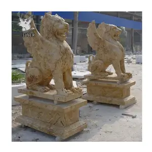 Outdoor Decoration Life Size Hand Carved Marble Griffins Lion Statue Natural Stone Winged Griffins Beige Travertine Statue