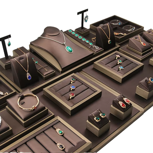 Exhibidores de Joyería de Lujo para Mostrador de <span class=keywords><strong>Tienda</strong></span>, Juego de Soportes para Exhibición de Anillos, Pulseras y Aretes de Cadena Marrones de Alta Gama - Product Image 1