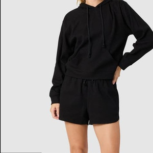 เสื้อฮู้ดดี้ผ้าฝ้ายคุณภาพสูงแบบกำหนดเองสำหรับผู้หญิง แฟชั่น m พร้อมโลโก้ด้านหน้า เสื้อฮู้ดดี้ดีไซเนอร์คุณภาพสูง ชุดเสื้อฮู้ดดี้และกางเกงขายาวคุณภาพสูง - Product Image 1