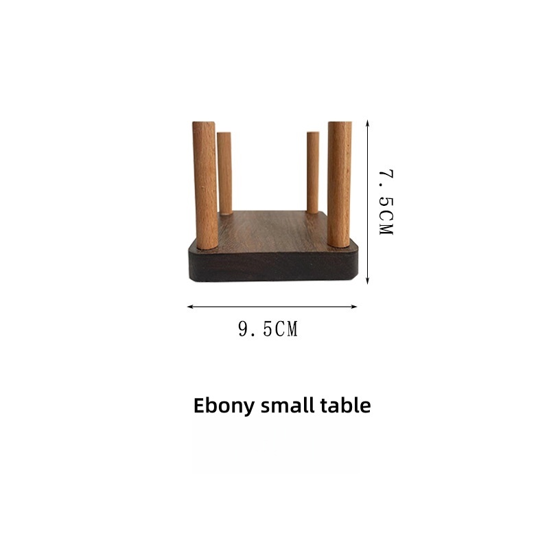 Couleur du bois   Petite table en ébène