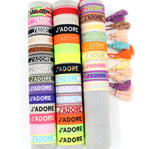 Bijoux de style ethnique Bracelet en tissu coloré avec message de bénédiction et broderie - Product Image 2
