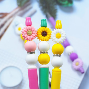 Perles en silicone colorées en forme de tournesol pour accessoires de bijoux de dentition, perles DIY pour stylos perlés - Vente en gros - Product Image 3