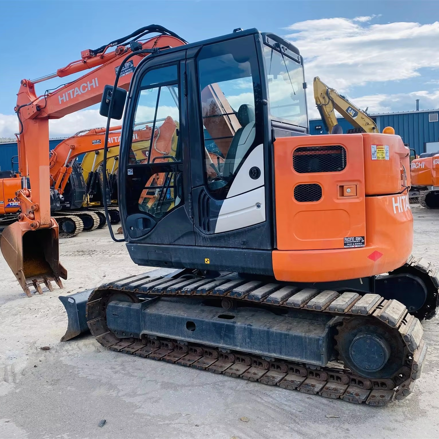 Экскаватор Hitachi ZX75US, 7 тонн, гусеничный мини-экскаватор, б/у, HITACHI ZX30, ZX50, ZX60, ZX75US, Строительная техника